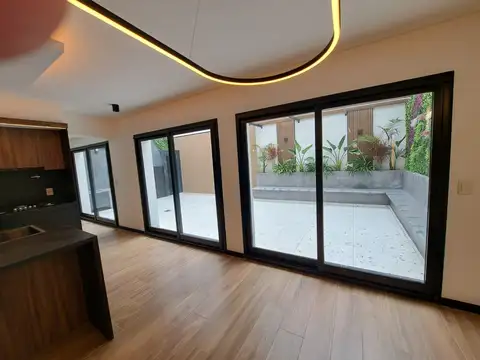 Casa en Venta en Parque Chacabuco, Capital Federal