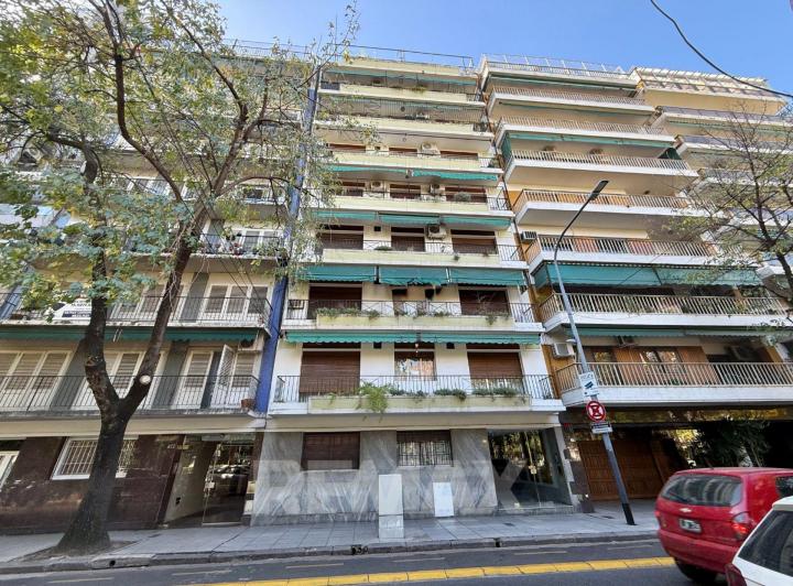 Departamento · 140m² · 8 Ambientes