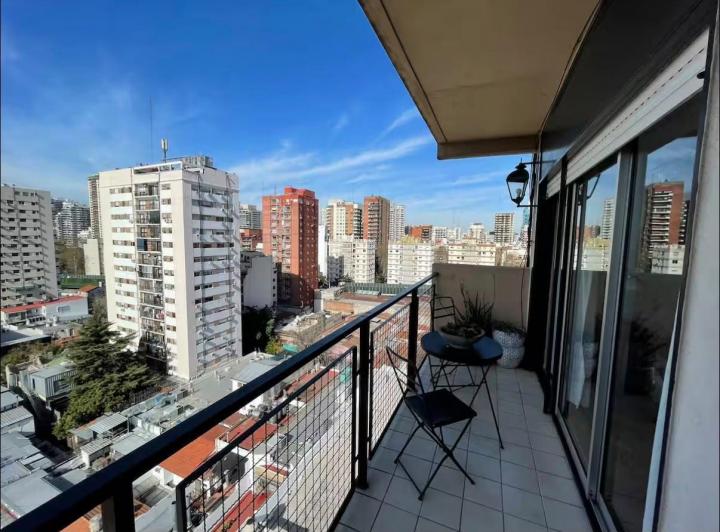 Departamento · 100m² · 6 Ambientes