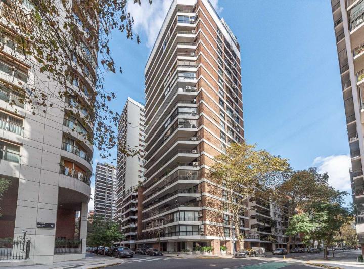 Departamento · 266m² · 5 Ambientes · 2 Cocheras