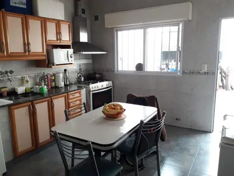 PH en Venta en Flores Sur, Flores