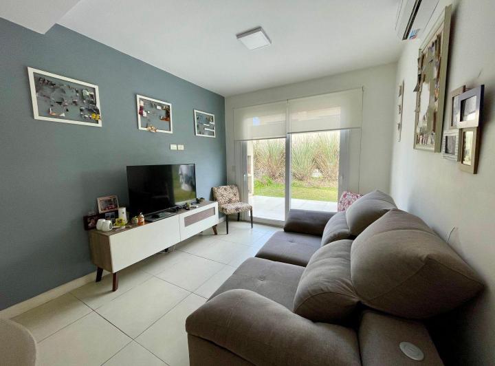 Casa · 106m² · 4 Ambientes · 1 Cochera