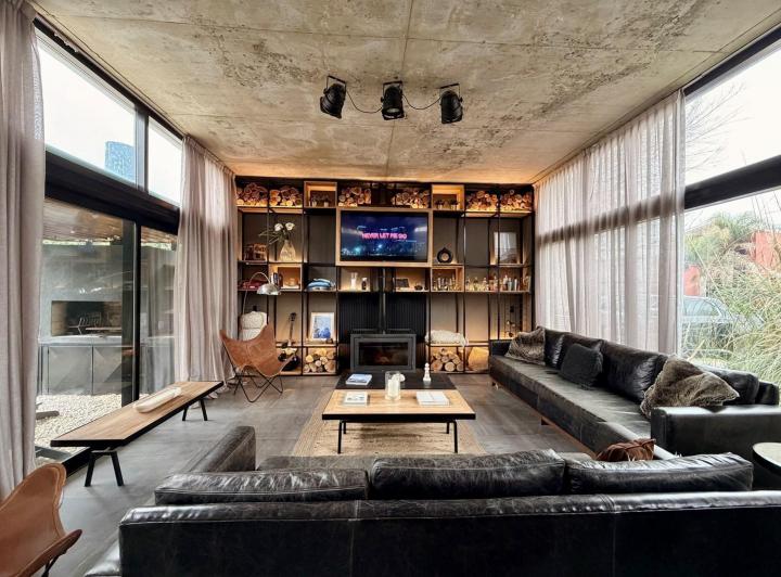 Casa · 210m² · 5 Ambientes