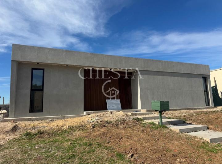 Casa · 151m² · 1 Cochera