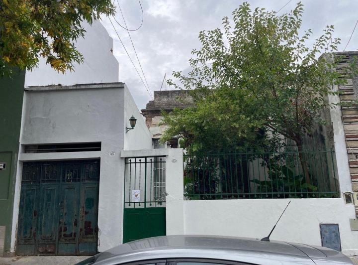 Casa · 129m² · 5 Ambientes · 1 Cochera
