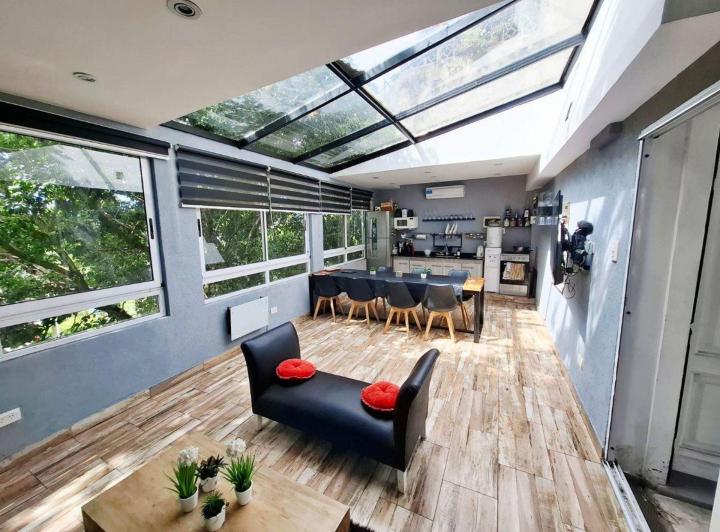 Casa · 225m² · 5 Ambientes · 1 Cochera