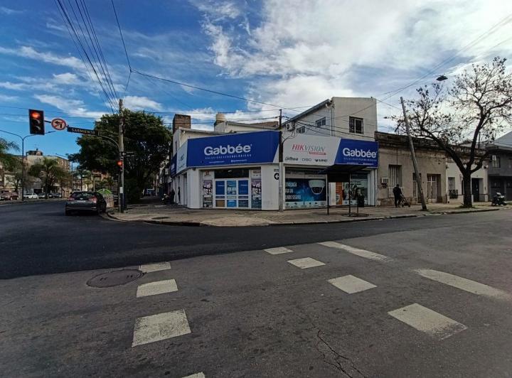 Local comercial · 239m² · 5 Ambientes