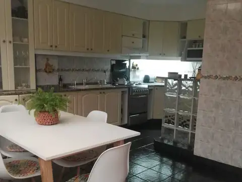 PH en Venta en Parque Chacabuco, CABA