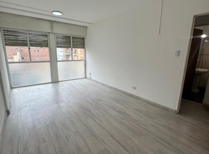 Departamento · 77m² · 4 Ambientes