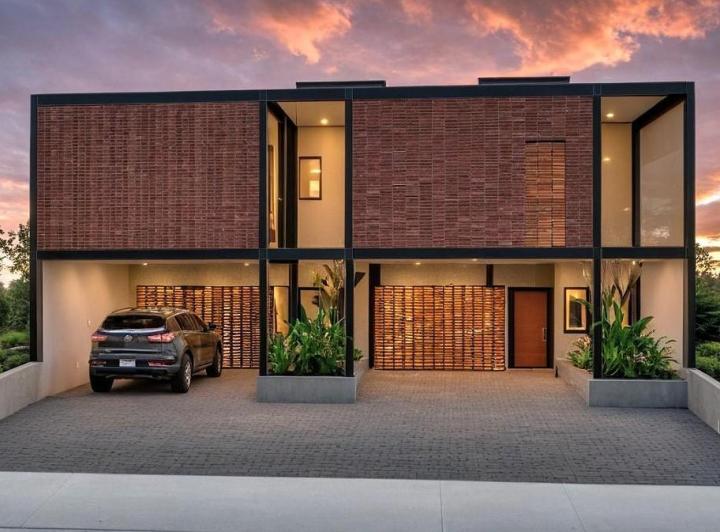 Casa · 175m² · 10 Ambientes · 1 Cochera