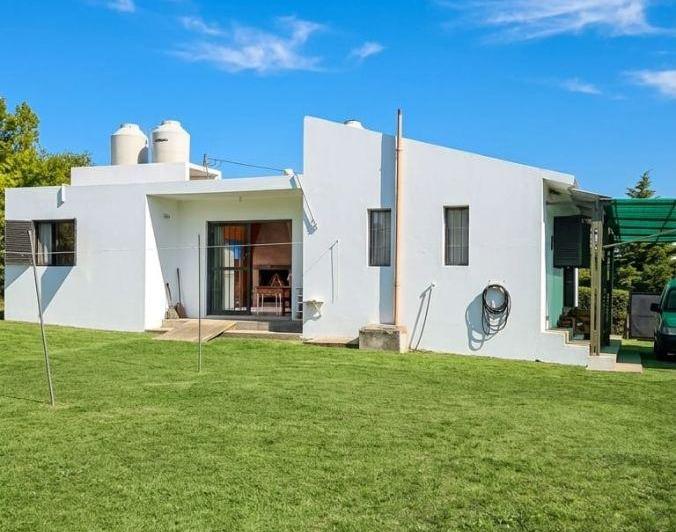 Casa · 250m² · 10 Ambientes · 2 Cocheras