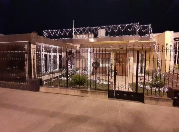 Casa · 169m² · 4 Ambientes · 1 Cochera