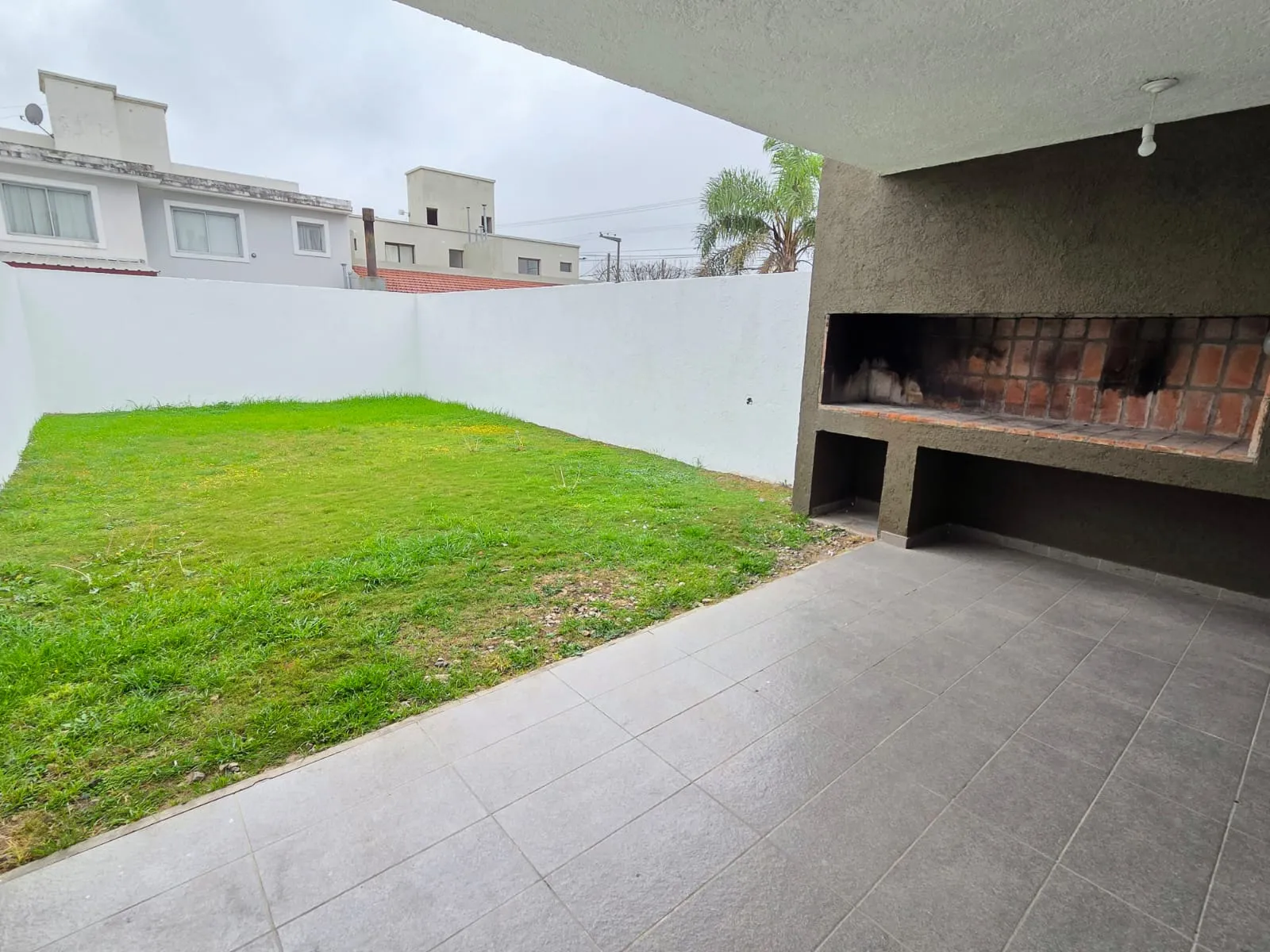 Alquilo Duplex 3 dorm. en Chacras del norte - barrio cerrado con seguridad