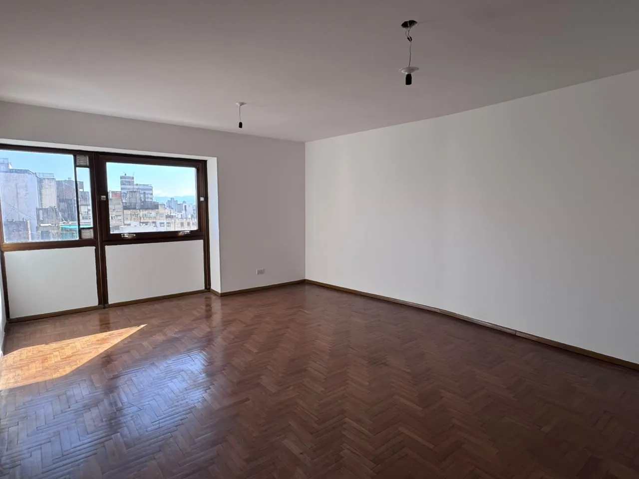 ¡DEPARTAMENTO EN TORRE ÁNGELA! Ícono histórico en el centro de Córdoba (CC)