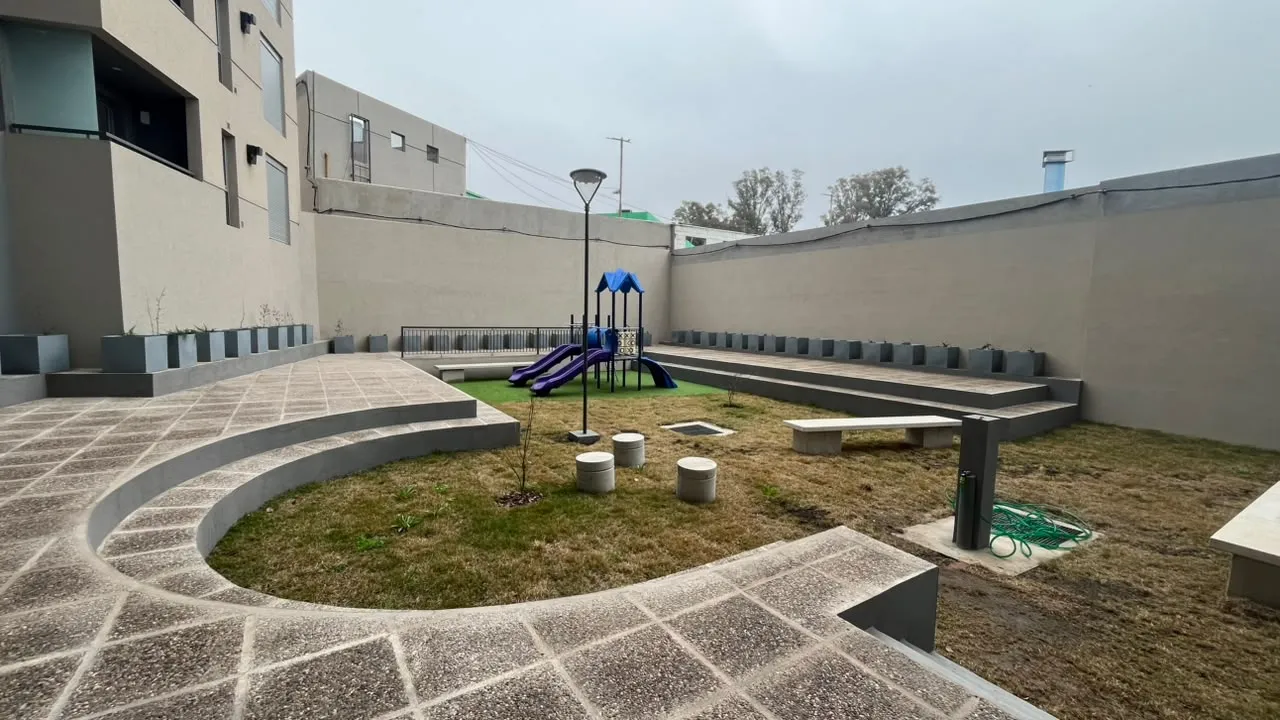 Departamento en Alquiler a estrenar! 1 Dorm. Edificio Regam Pilay