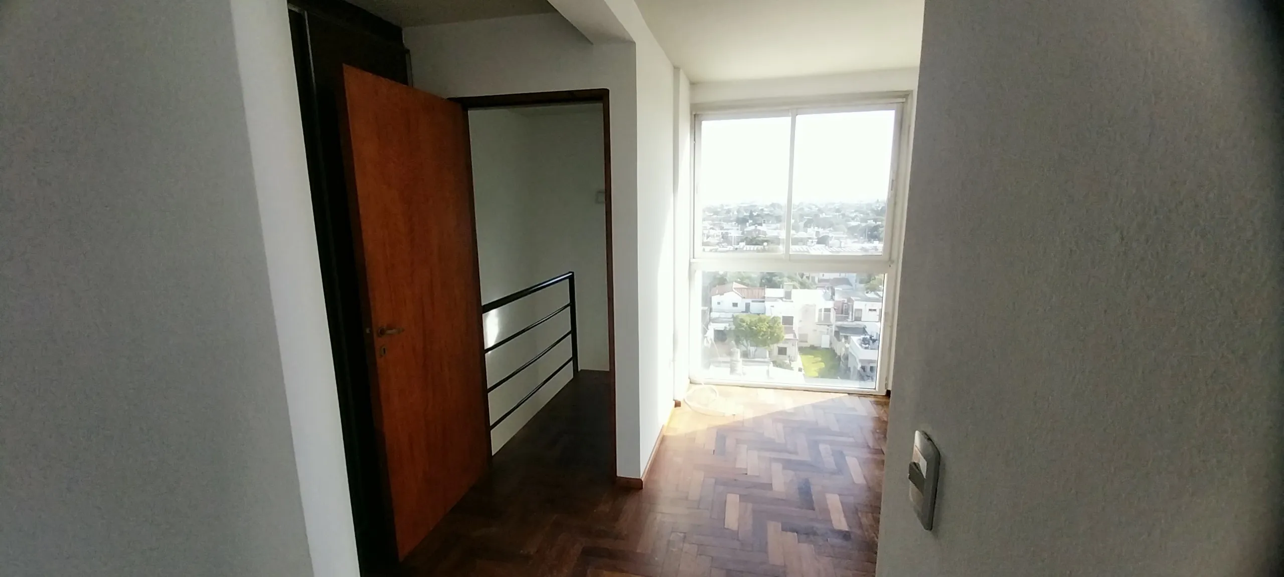 Alta Córdoba,  duplex dos dormitorios,  dos baños,  grandes balcones.