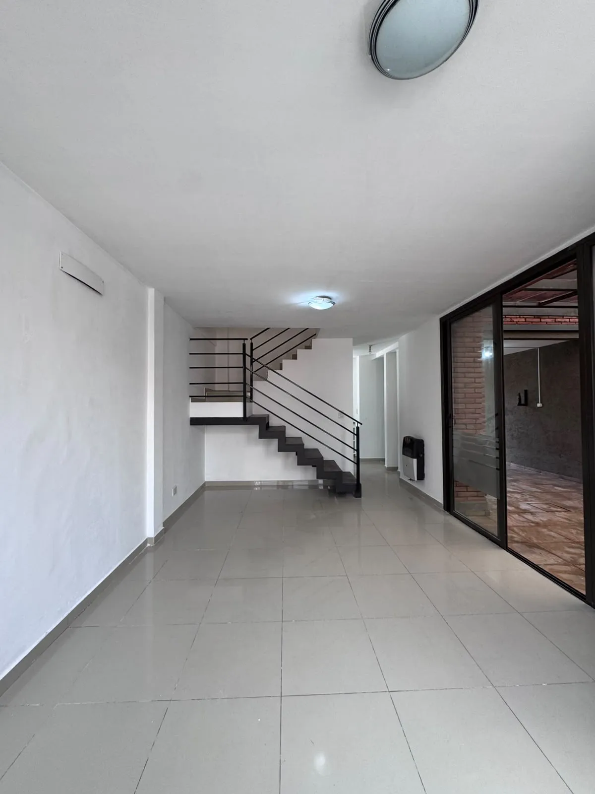 DUPLEX TRES DORMITORIOS LA PAYA 1