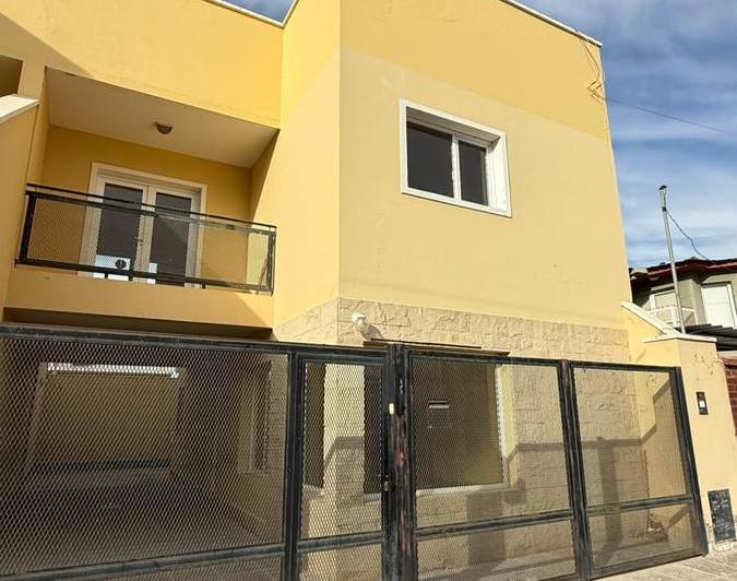 Casa · 288m² · 3 Ambientes · 1 Cochera