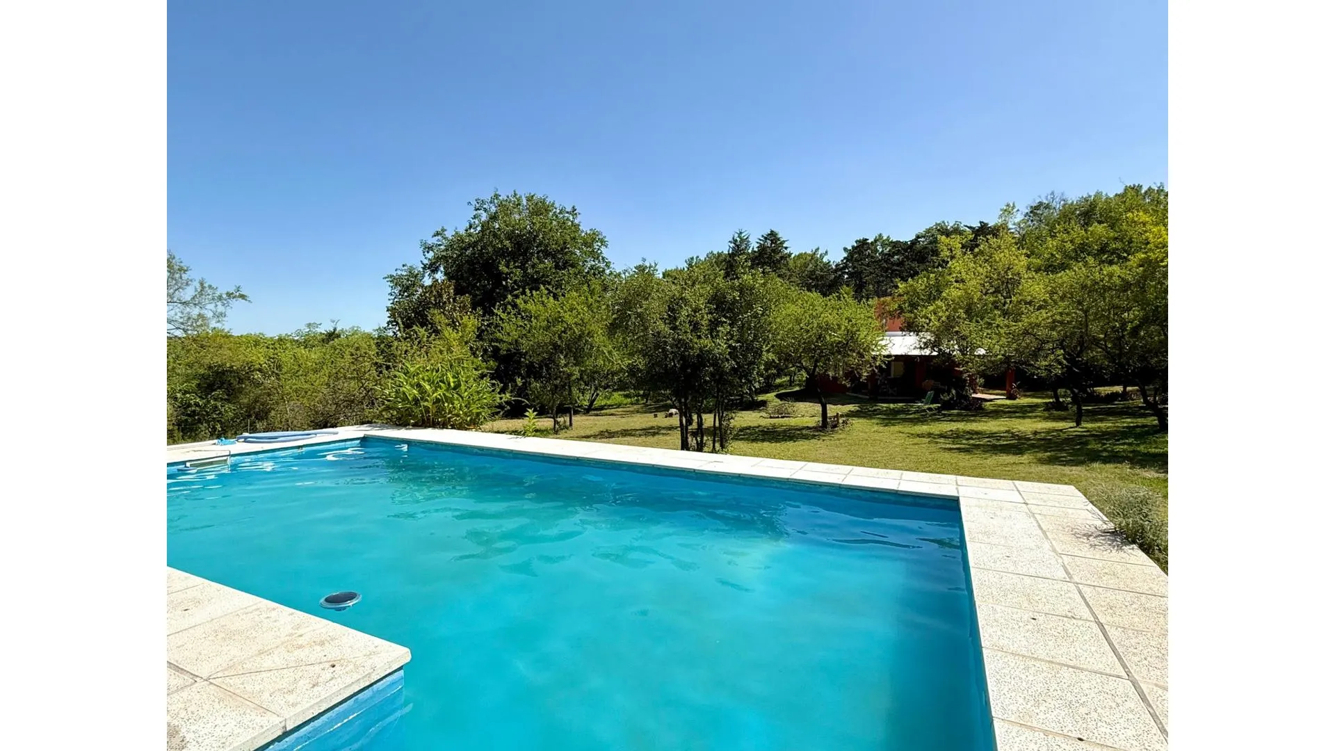 VENTA - HERMOSA CASA - CABANA UNQUILLO