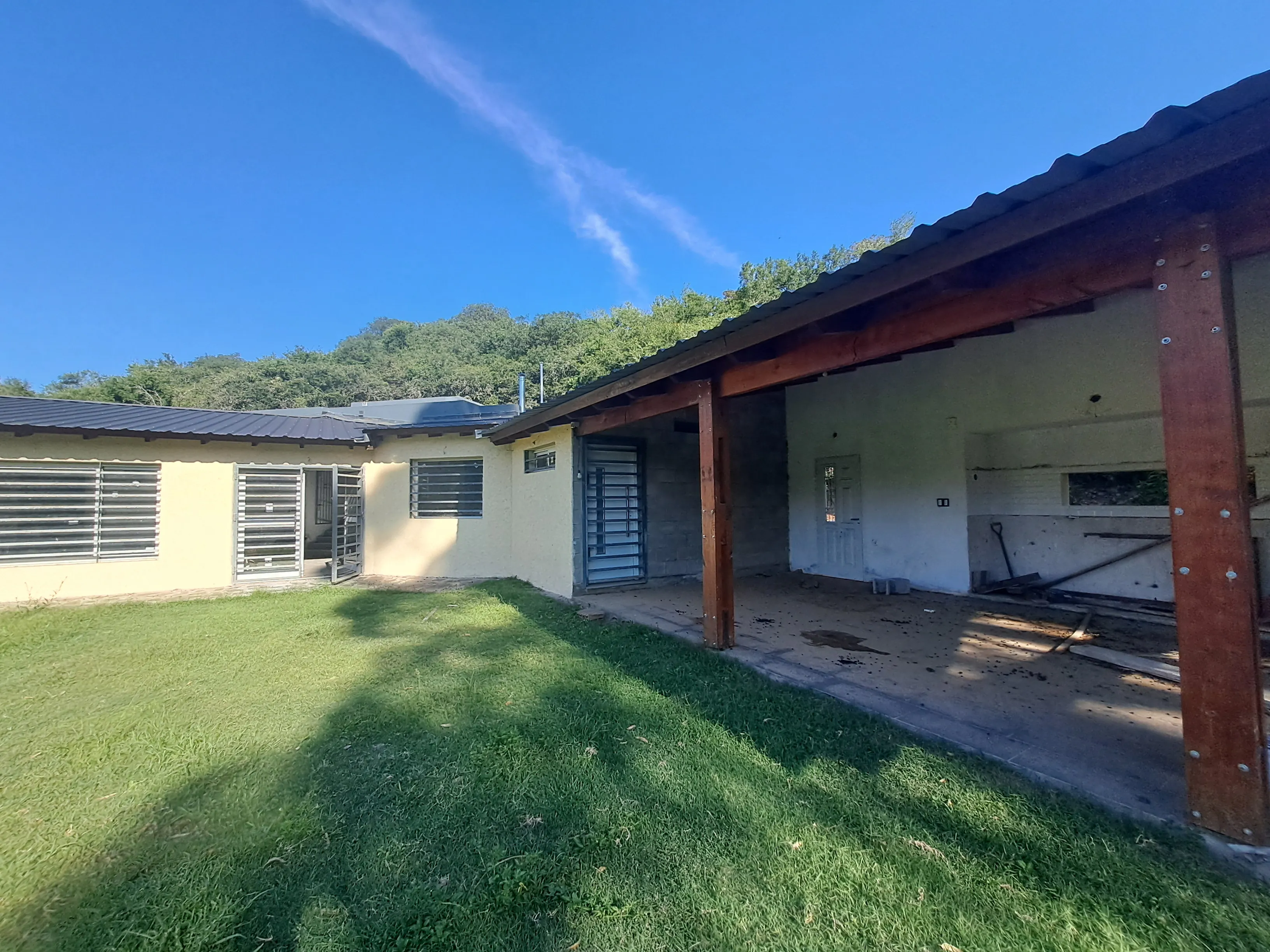 VENTA CASA 3 DORM  A ESTRENAR SOBRE RUTA CAMINO AL CUADRADO