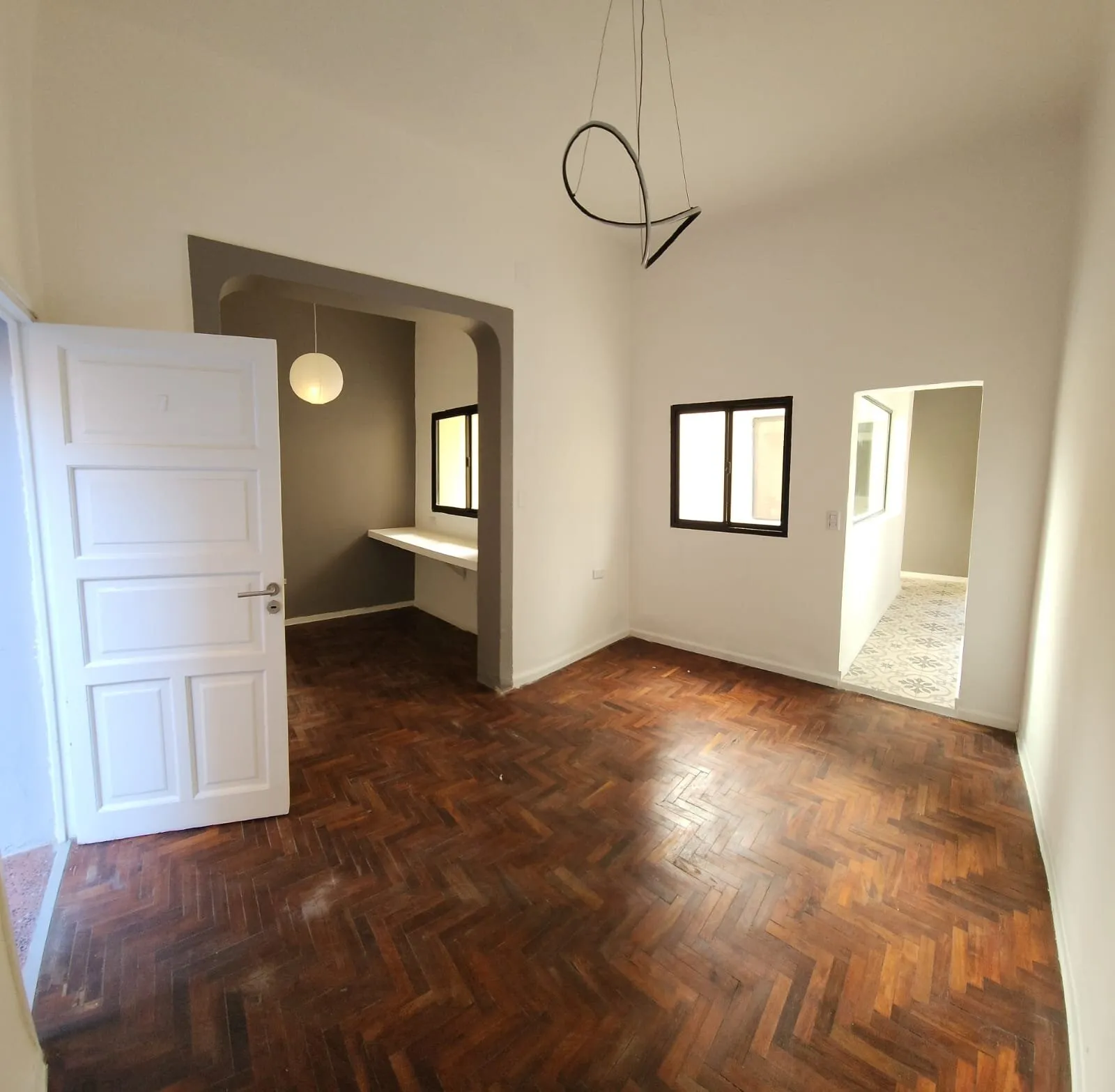 PH 2 habitaciones y patio propio a media cuadra del buen pastor
