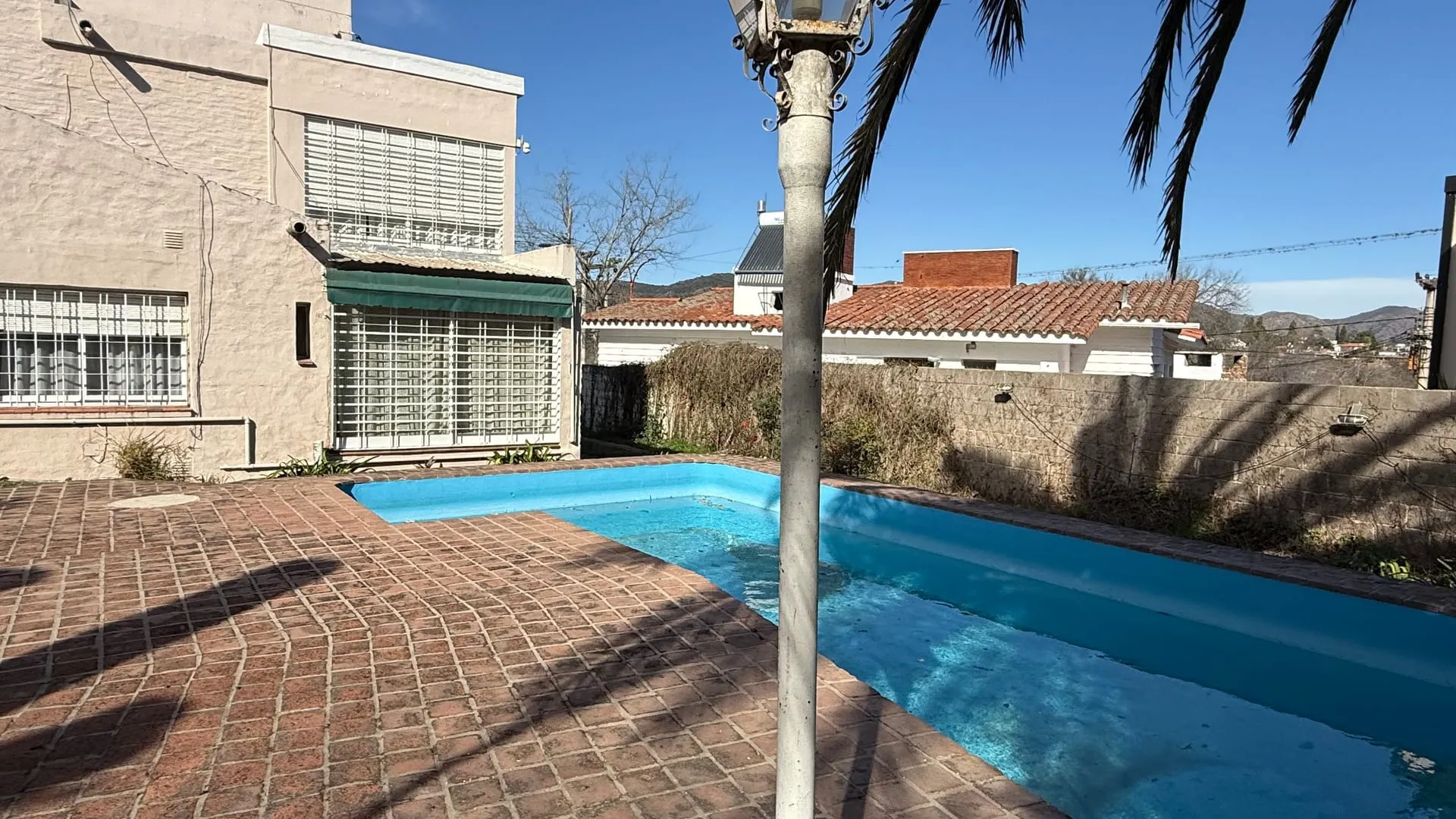 VENTA CASA CON DEPARTAMENTO INDEPENDIENTE VILLA CARLOS PAZ