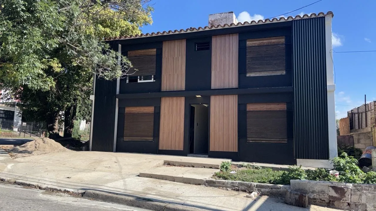 INVERSIÓN RENTABLE EN VILLA CARLOS PAZ  Complejo de 13 habitaciones con excelent...