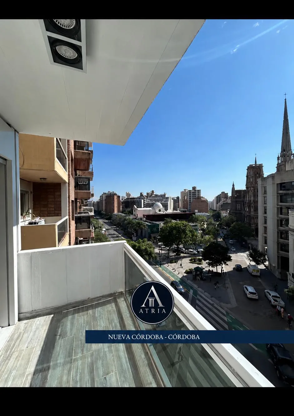 Depto en venta de 1 dorm. en Nueva Córdoba con balcón y vista al buen pastor