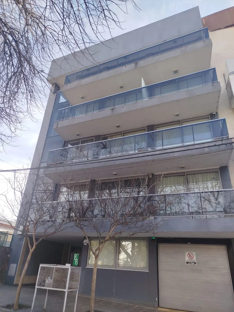 VENTA - DEPTO. 1 DORM. CON PATIOS DE USO EXCLUSIVO