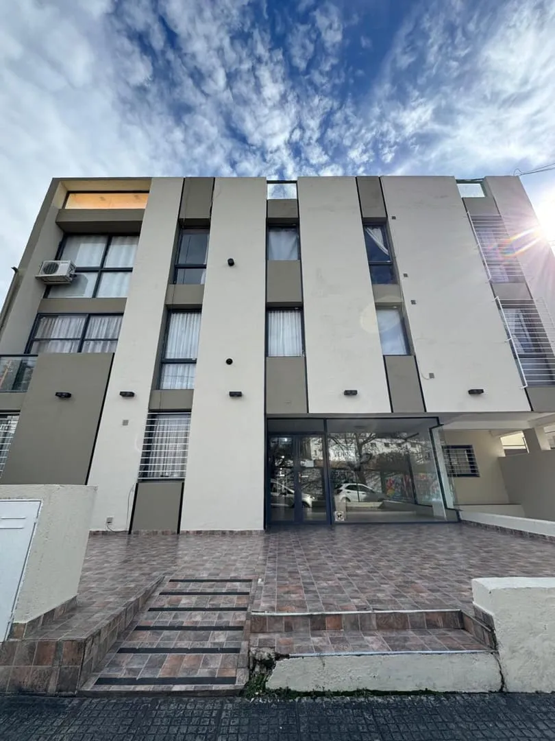 VENTA - DEPTO. 2 DORM CON COCHERA Y AMENITIES