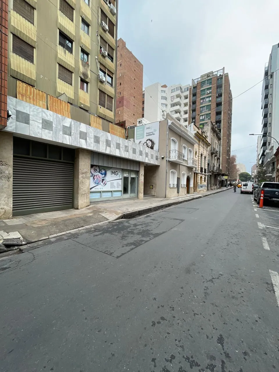 VENDO COCHERA A 1 CUADRA DE TRIBUNALES 1