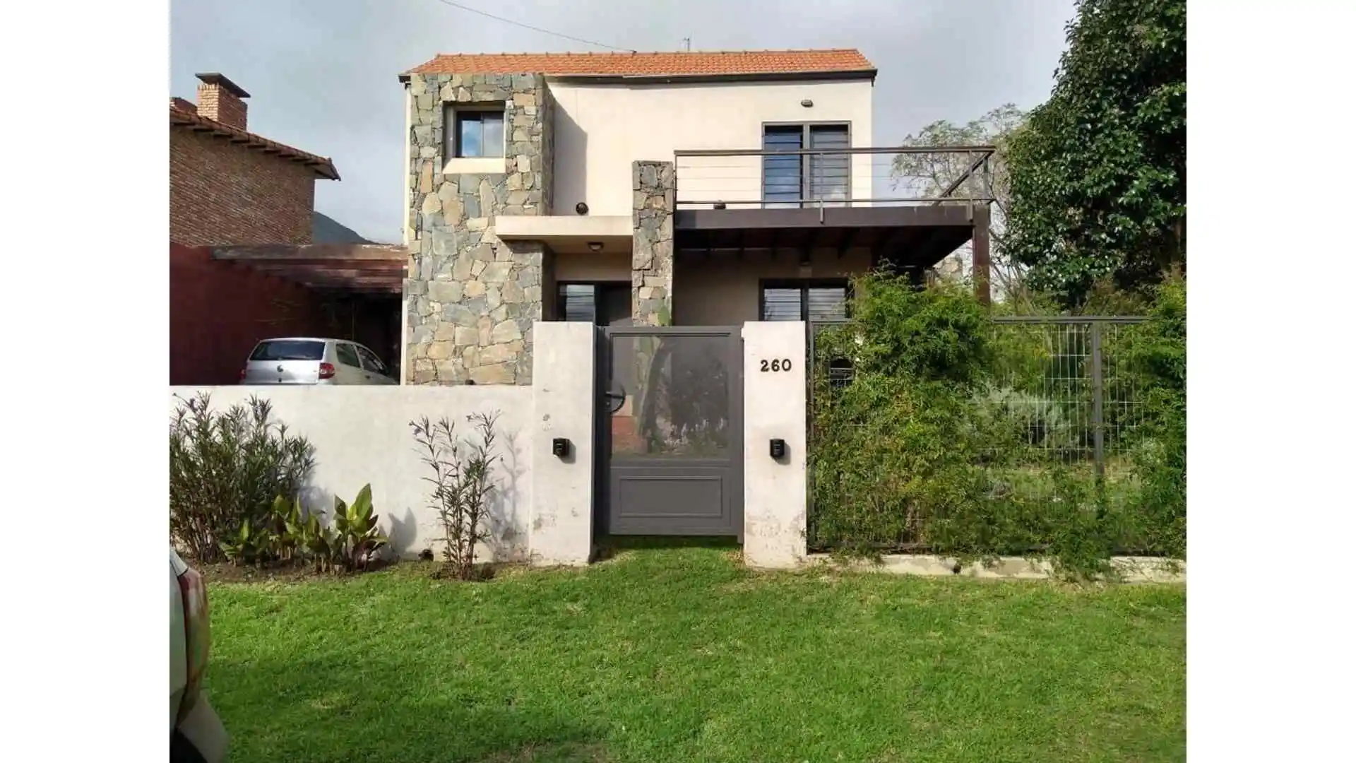 Casa de 2 plantas en venta Rincón del este Merlo San Luis