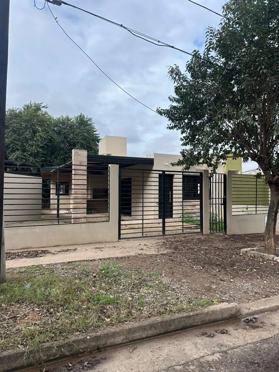 CASA A ESTRENAR LA CALERA