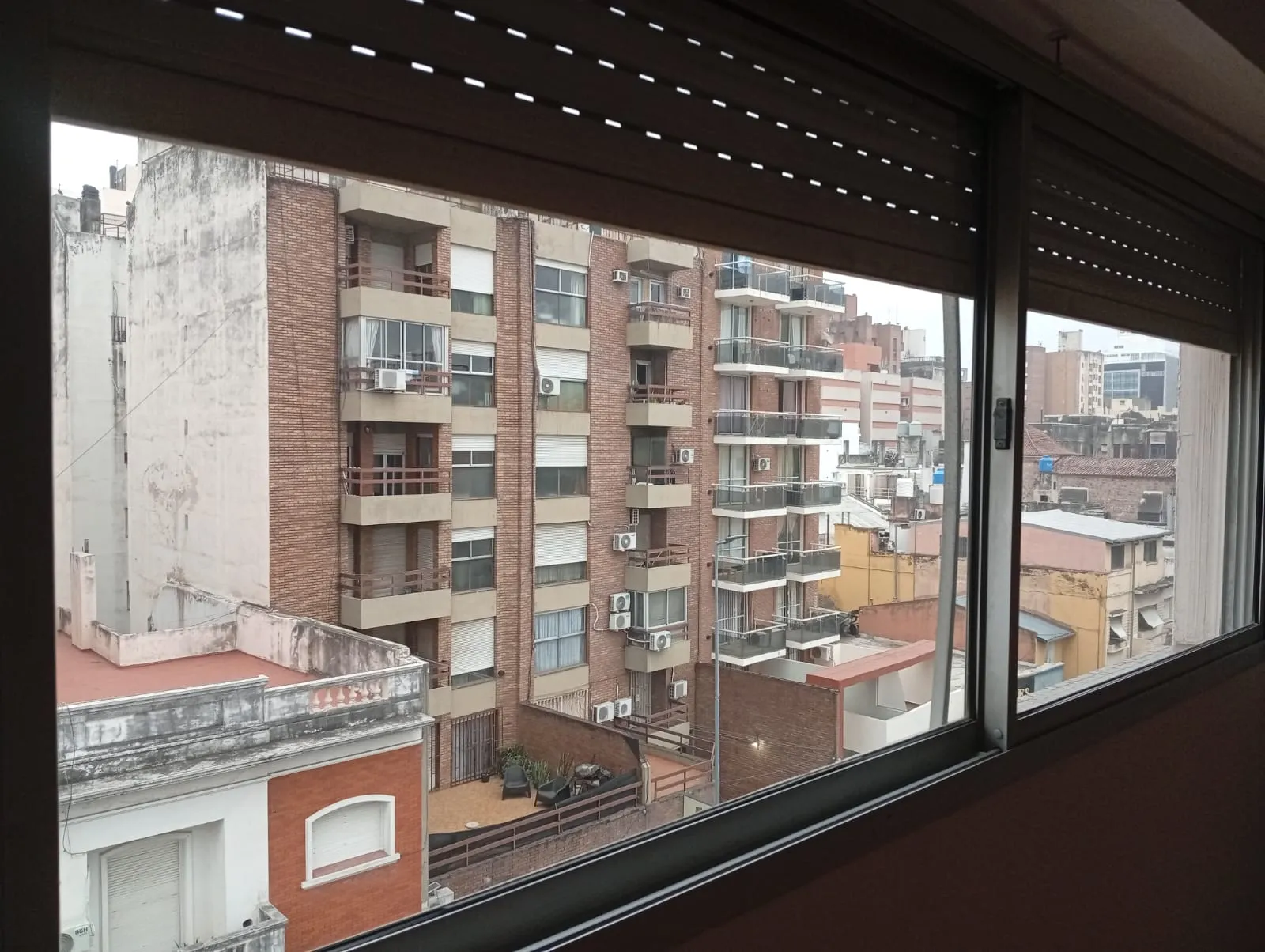 MONOAMBIENTE + COCHERA  SALGURO 200 CBA CAPITAL