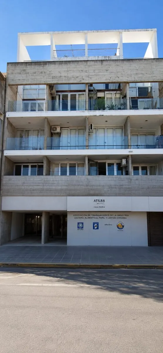 ¡Oportunidad única! Departamento moderno con cochera propia