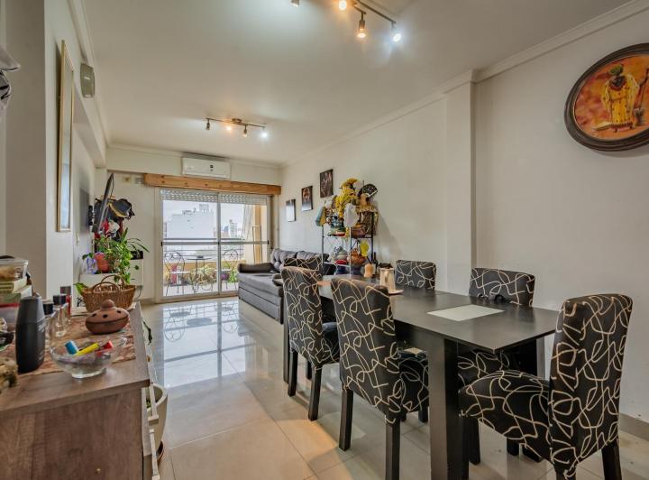 Departamento · 49m² · 2 Ambientes · 1 Cochera
