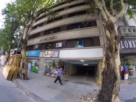 Cochera en Venta en Recoleta, CABA