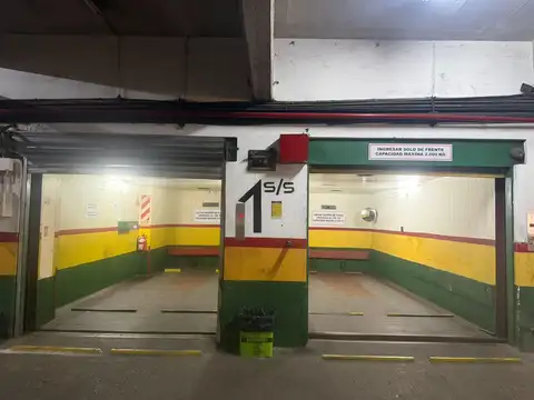 Cochera en Venta en Recoleta, Capital Federal