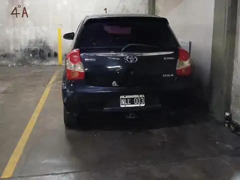 Cochera en Venta en Flores, CABA