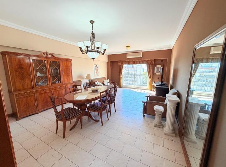 Departamento · 88m² · 4 Ambientes · 1 Cochera