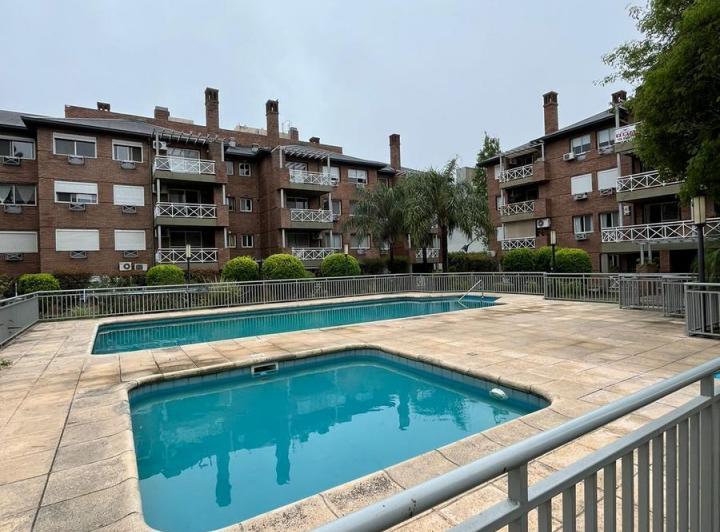 Departamento · 74m² · 4 Ambientes · 1 Cochera