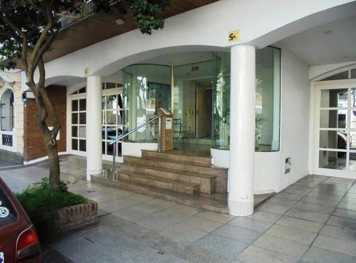 Departamento · 130m² · 4 Ambientes · 2 Cocheras