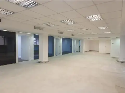 Oficina en Alquiler en Retiro, Capital Federal