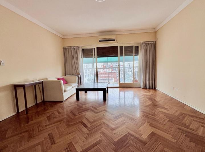 Departamento · 75m² · 4 Ambientes · 1 Cochera