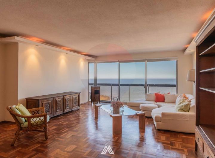 Departamento · 157m² · 4 Ambientes · 2 Cocheras