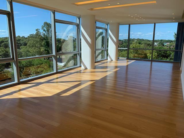 Departamento · 211m² · 5 Ambientes · 2 Cocheras