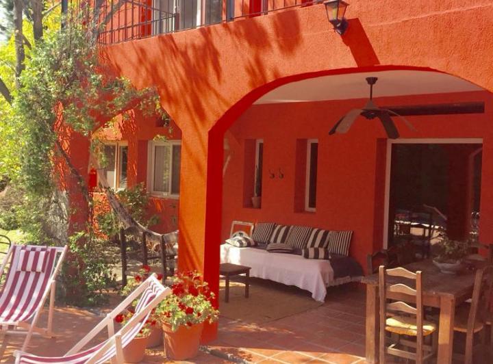 Casa · 170m² · 5 Ambientes · 2 Cocheras