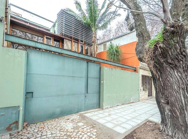 Casa · 164m² · 5 Ambientes · 2 Cocheras