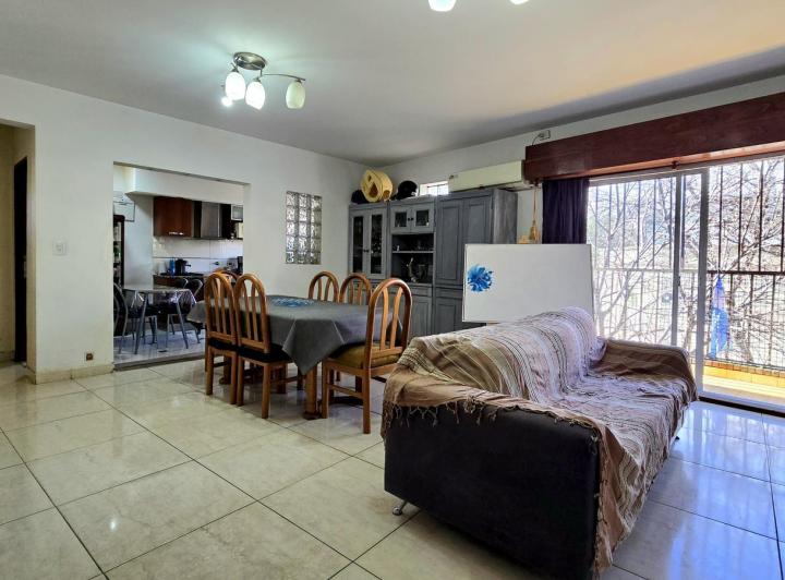 Casa · 161m² · 4 Ambientes · 1 Cochera