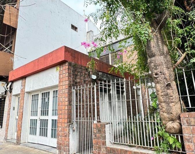 Casa · 264m² · 5 Ambientes · 1 Cochera